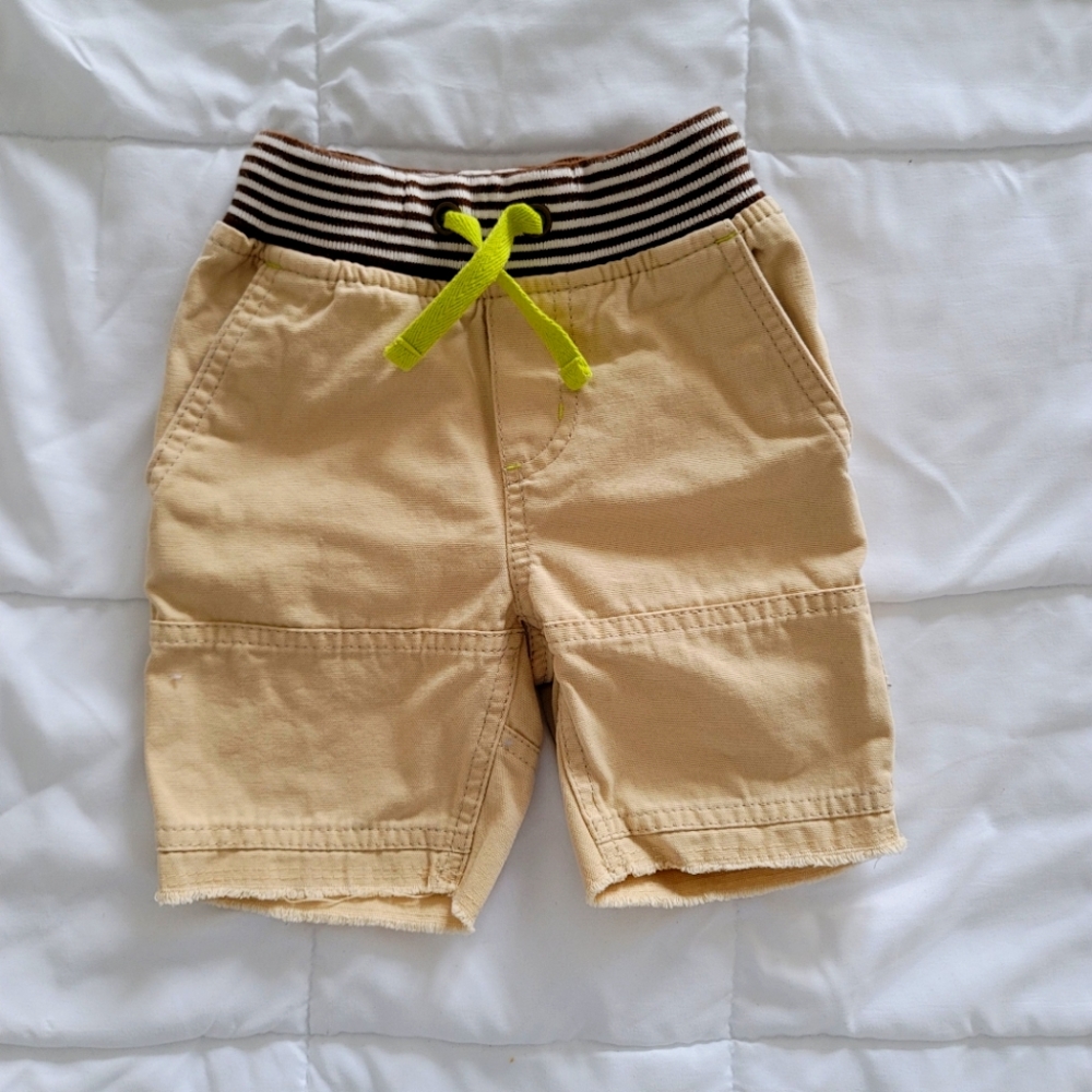 Mini Boden Cargo Shorts 18m